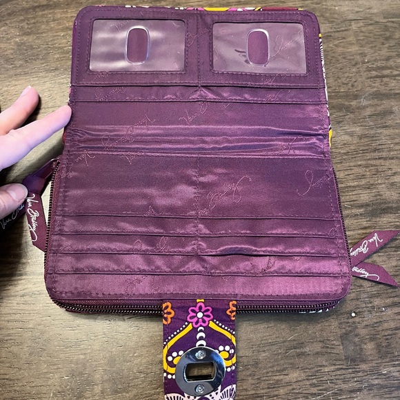 Vera Bradley turn-lock wallet in Sunset Safari - Picture 3 of 5